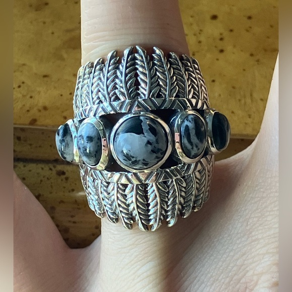 White Buffalo Turquoise Sterling Silver Feather Ring Size 6